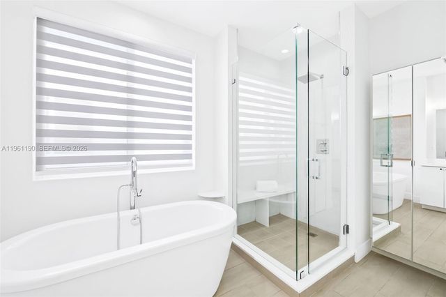 811 NE 17th Way, Fort Lauderdale, FL 33304