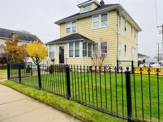 83 Roger Avenue, Inwood, NY 11096