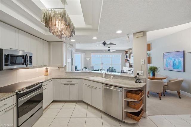 267 Barefoot Beach BLVD 305, Bonita Springs, FL 34134