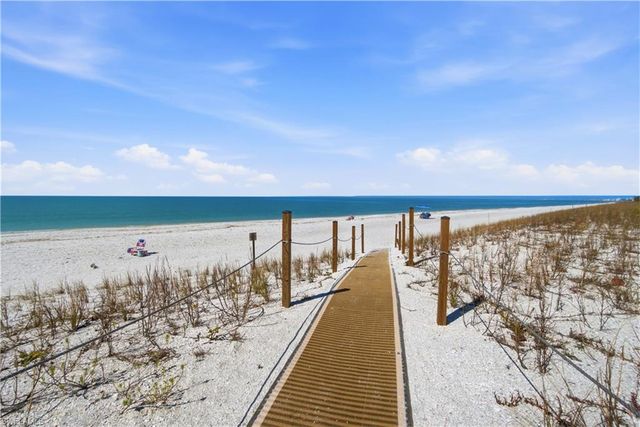 267 Barefoot Beach BLVD 305, Bonita Springs, FL 34134