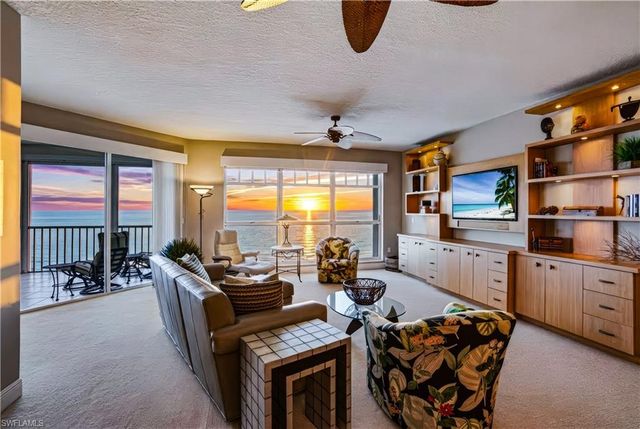 267 Barefoot Beach BLVD 305, Bonita Springs, FL 34134