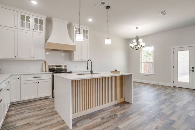 1406 Dorado Drive, Granbury, TX 76048