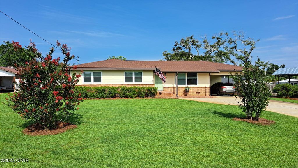 2341 Bayview, Panama City, FL 32405