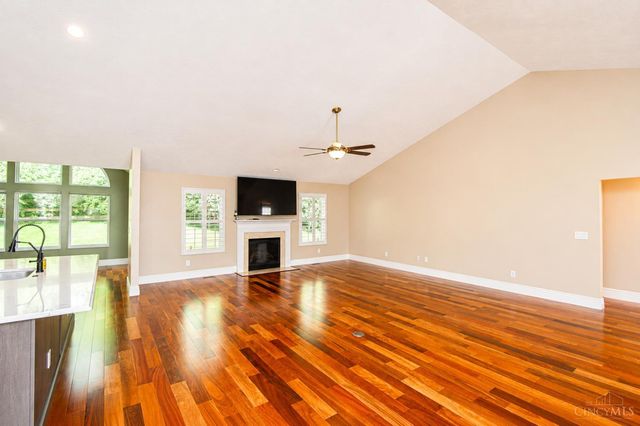 8 Belmont Lane, Monroe, OH 45050