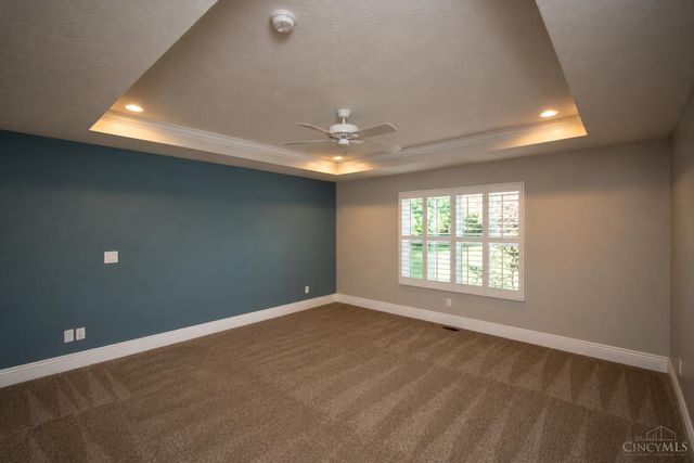 8 Belmont Lane, Monroe, OH 45050