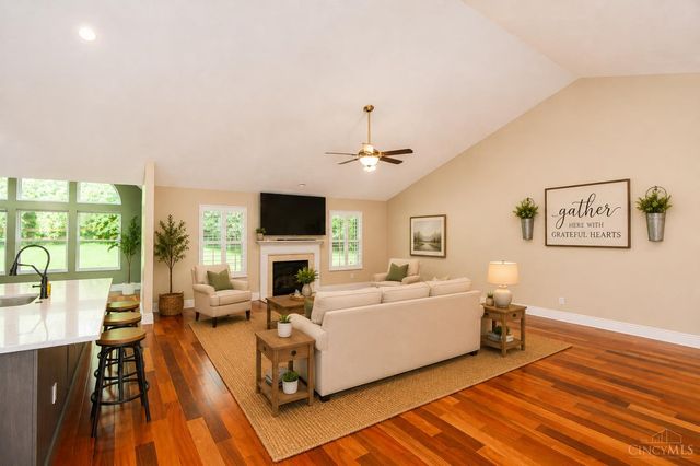 8 Belmont Lane, Monroe, OH 45050