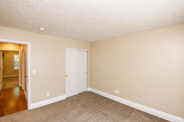 8 Belmont Lane, Monroe, OH 45050