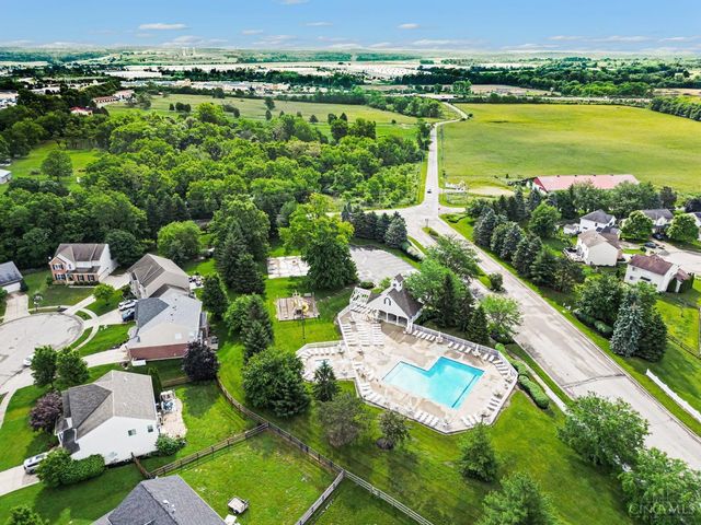8 Belmont Lane, Monroe, OH 45050