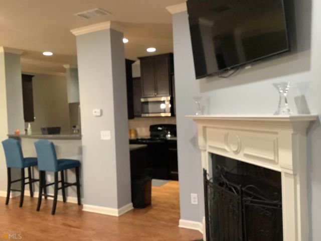 1519 Creek Bend Lane, Lawrenceville, GA 30043