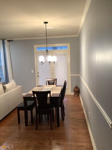 1519 Creek Bend Lane, Lawrenceville, GA 30043