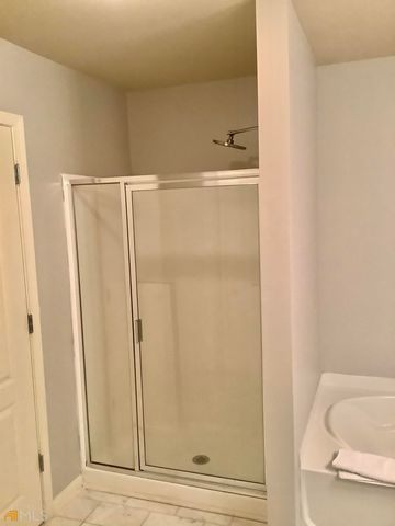 1519 Creek Bend Lane, Lawrenceville, GA 30043