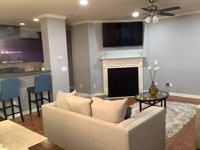 1519 Creek Bend Lane, Lawrenceville, GA 30043