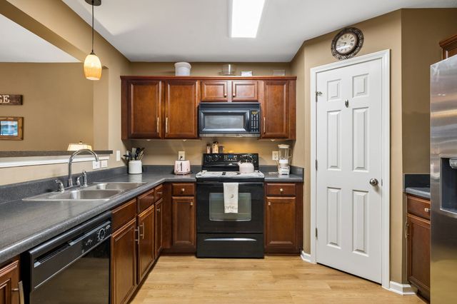 1721 Red Jacket Dr, Antioch, TN 37013