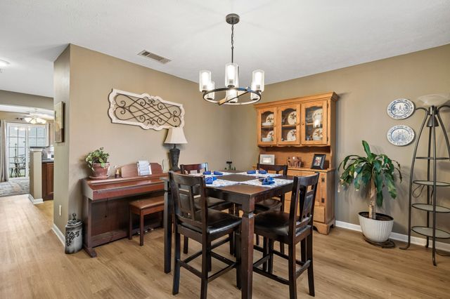 1721 Red Jacket Dr, Antioch, TN 37013