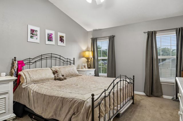 1721 Red Jacket Dr, Antioch, TN 37013