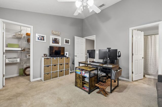 1721 Red Jacket Dr, Antioch, TN 37013