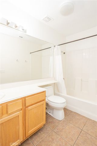 7800 Buckeye Street, Highland, CA 92346