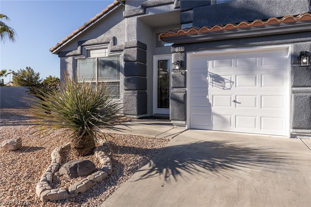 1596 Bozeman Drive, Henderson, NV 89012 — photo 3