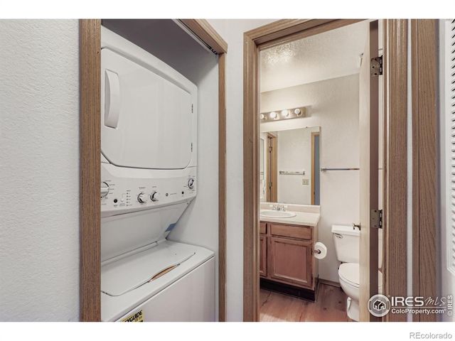 8430 Everett Way E, Arvada, CO 80005