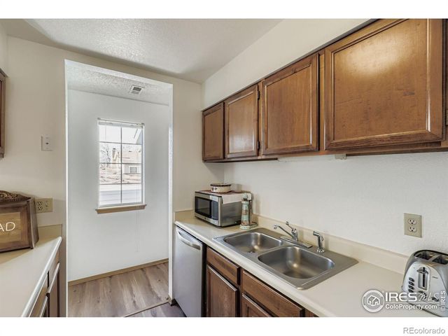 8430 Everett Way E, Arvada, CO 80005