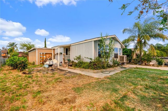 136 San Luis, Perris, CA 92571