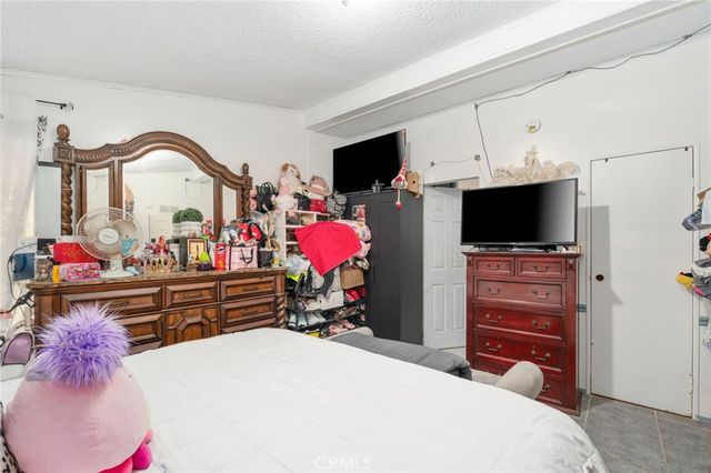 136 San Luis, Perris, CA 92571