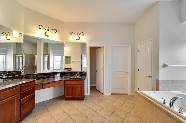 5604 SKIMMER DRIVE, Apollo Beach, FL 33572