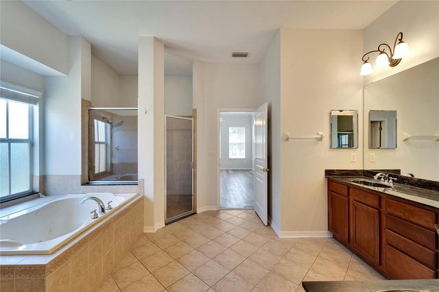 5604 SKIMMER DRIVE, Apollo Beach, FL 33572