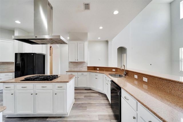 5604 SKIMMER DRIVE, Apollo Beach, FL 33572