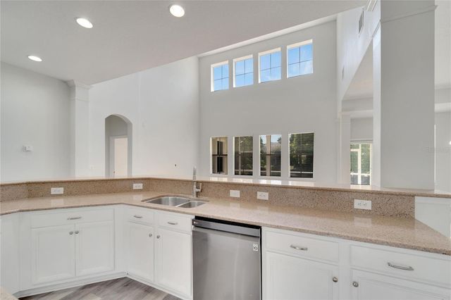 5604 SKIMMER DRIVE, Apollo Beach, FL 33572