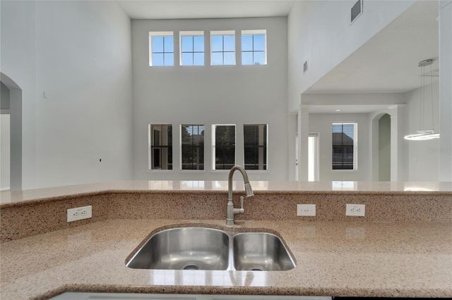 5604 SKIMMER DRIVE, Apollo Beach, FL 33572