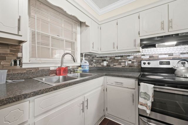 1000 Temple St., Conway, SC 29527