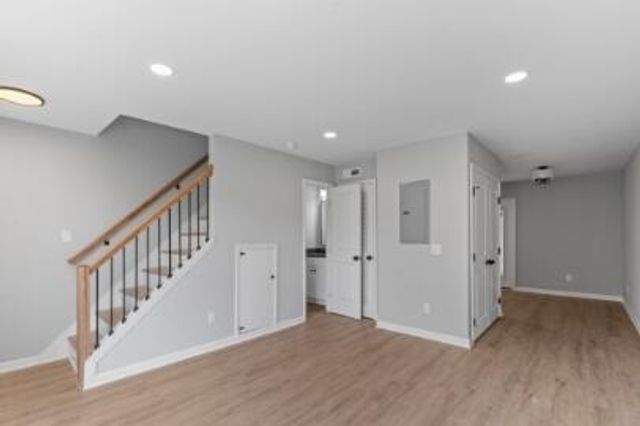 400 Gallery Lane D3 & D5, Hixson, TN 37343
