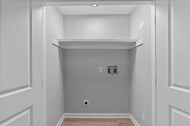 400 Gallery Lane D3 & D5, Hixson, TN 37343