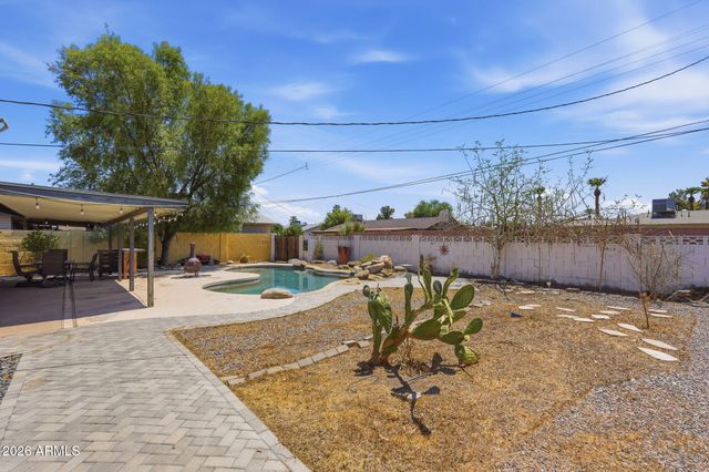 1239 W ELNA RAE Street, Tempe, AZ 85281