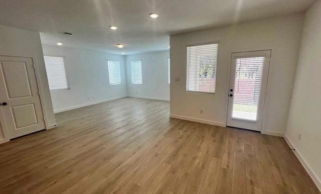 2541 Lost Maples Lane, Dallas, TX 75228