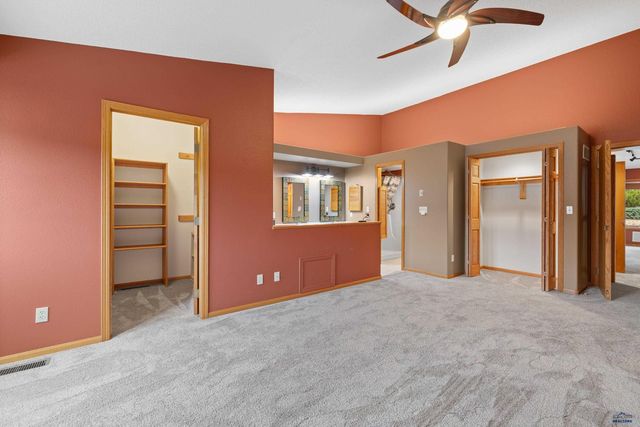 1212 MOUNTAIN SPRINGS RD, Rapid City, SD 57702