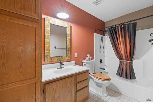 1212 MOUNTAIN SPRINGS RD, Rapid City, SD 57702
