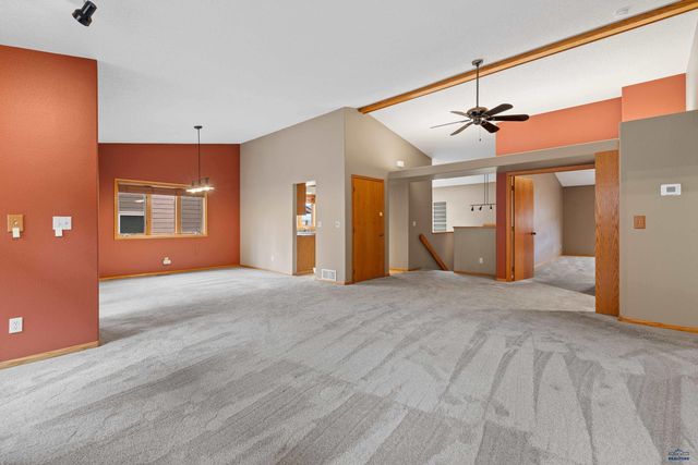 1212 MOUNTAIN SPRINGS RD, Rapid City, SD 57702
