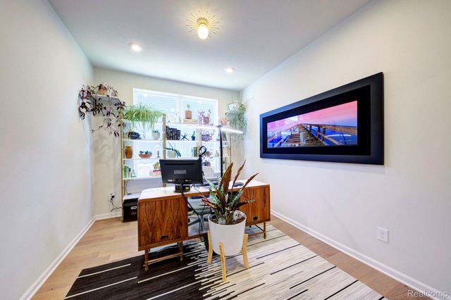 50233 Thatcher Street, Canton Charter Township, MI 48188