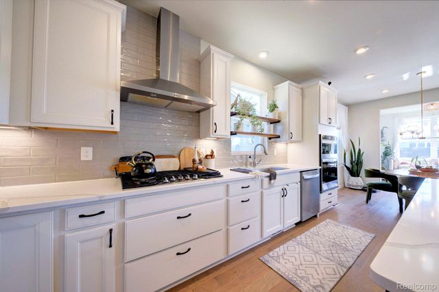 50233 Thatcher Street, Canton Charter Township, MI 48188