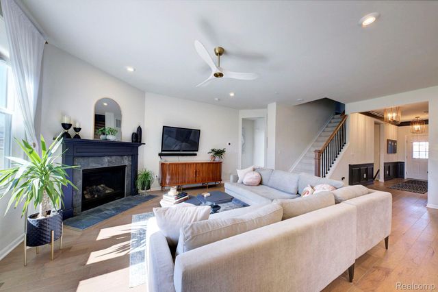 50233 Thatcher Street, Canton Charter Township, MI 48188