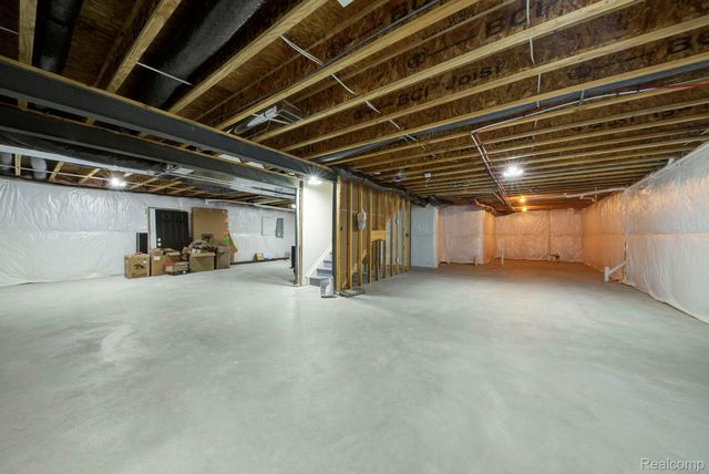 50233 Thatcher Street, Canton Charter Township, MI 48188