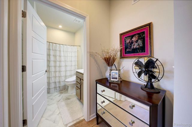 50233 Thatcher Street, Canton Charter Township, MI 48188