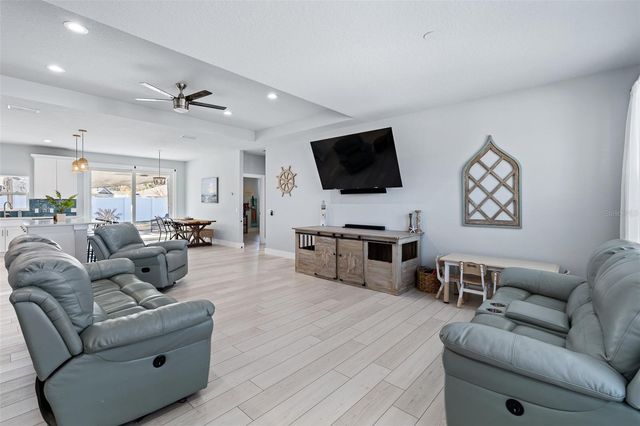 13 LEMAY PLACE, Palm Coast, FL 32137