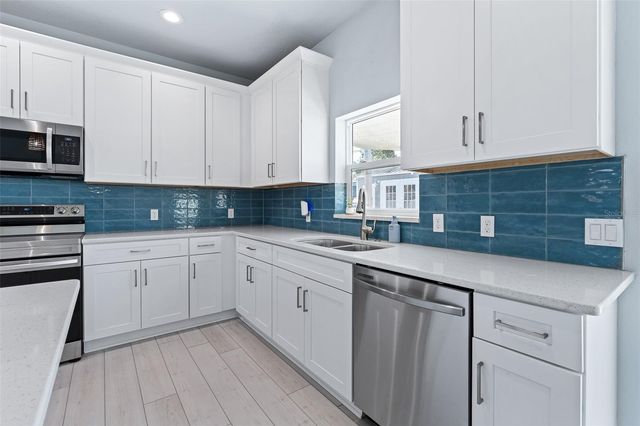 13 LEMAY PLACE, Palm Coast, FL 32137