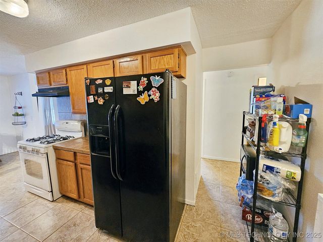 8663 W Rocky Top Road, Fort Gibson, OK 74434