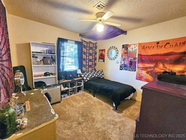 8663 W Rocky Top Road, Fort Gibson, OK 74434