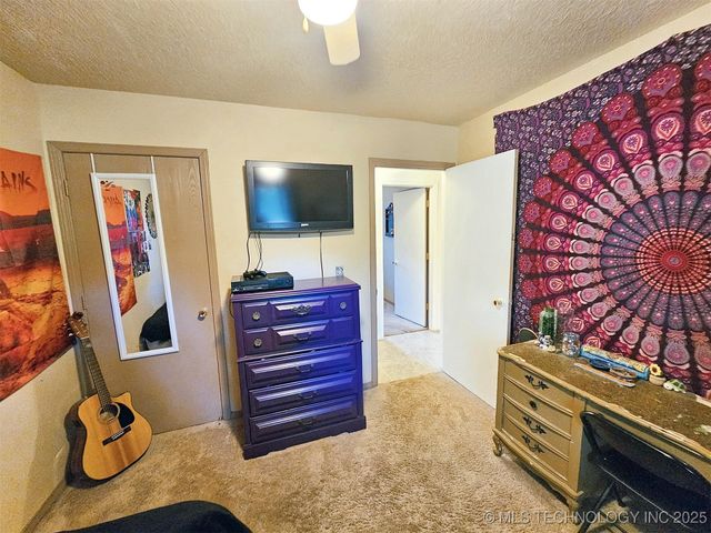 8663 W Rocky Top Road, Fort Gibson, OK 74434