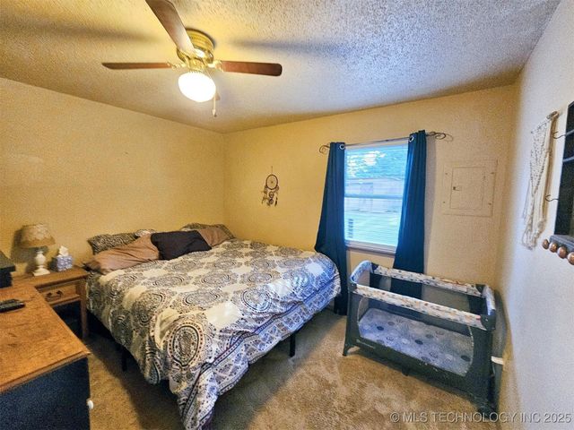 8663 W Rocky Top Road, Fort Gibson, OK 74434